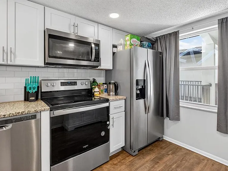 1146 King Arthur Ct #110 — Photo 22