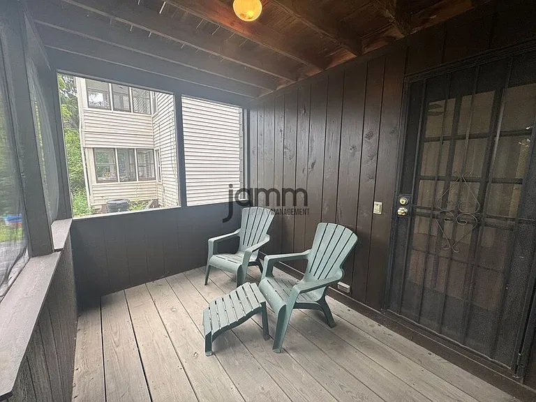 16811 Kenyon Rd — Photo 12
