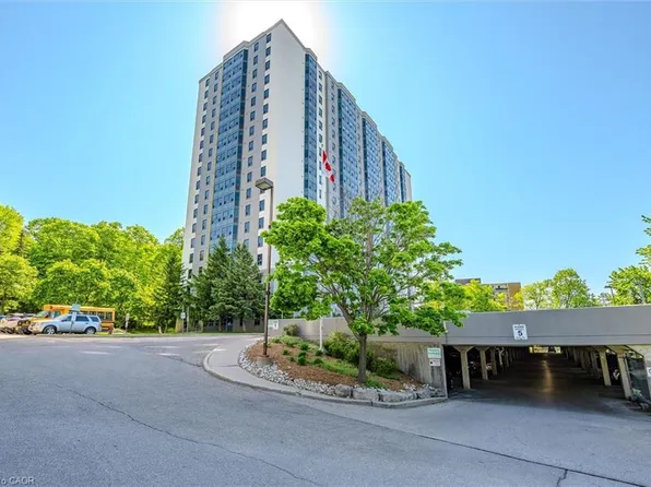 55 Green Valley Dr #1803, Kitchener, ON N2P 1Z6