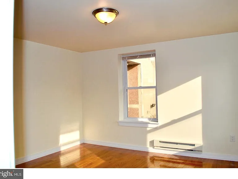 415 S Broad St #2R — Photo 5