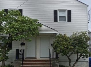 49 Moffett St, Fords, NJ 08863