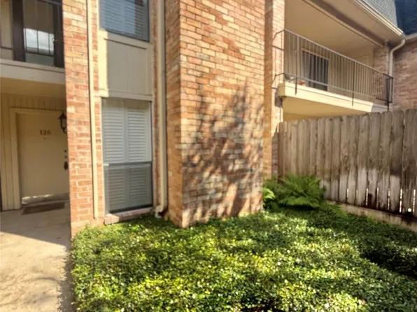 1601 S Shepherd Dr APT 126, Houston, TX 77019