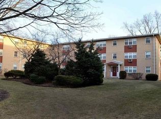 2 Radio Ave APT A11, Secaucus, NJ 07094