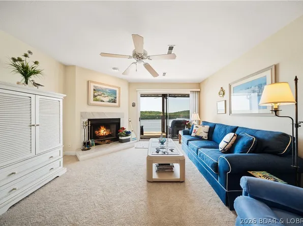 222 Park Place Ln #3D, Kaiser, MO 65047