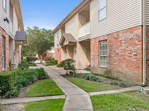 900 Dean Lee Dr, Baton Rouge, LA 70820