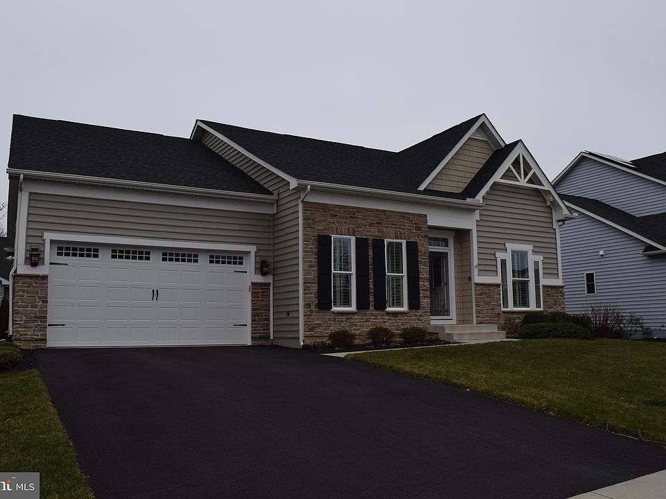 1st image of 19509 Manchester Dr