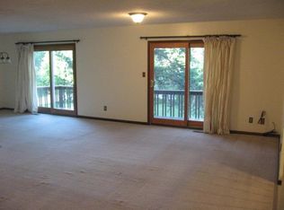 1803 Denholm Dr, Manhattan, KS 66503