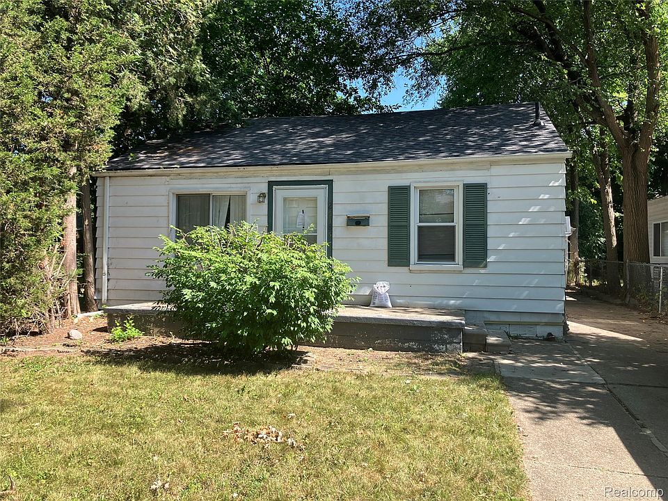 1st image of 20485 Elkhart St