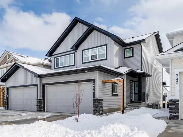 244 W Heritage Hts, Cochrane, AB T4C 3A7