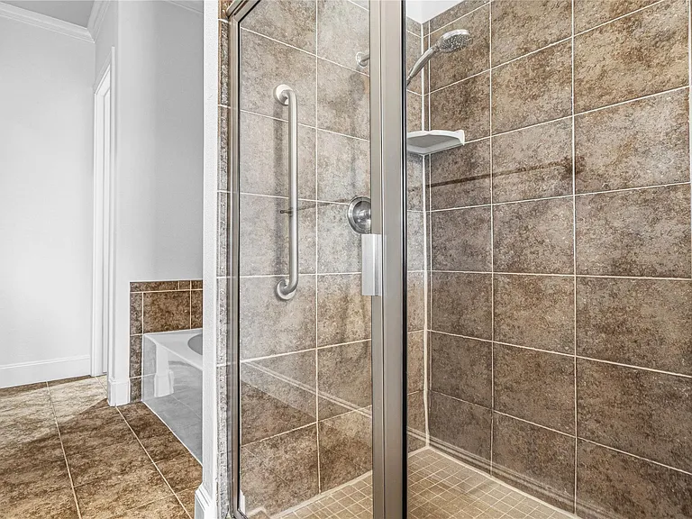 7134 S Mapleridge St #2E — Photo 21