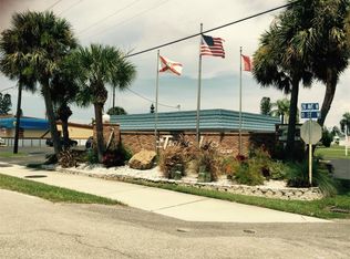 61 Edessa Dr, Palmetto, FL 34221