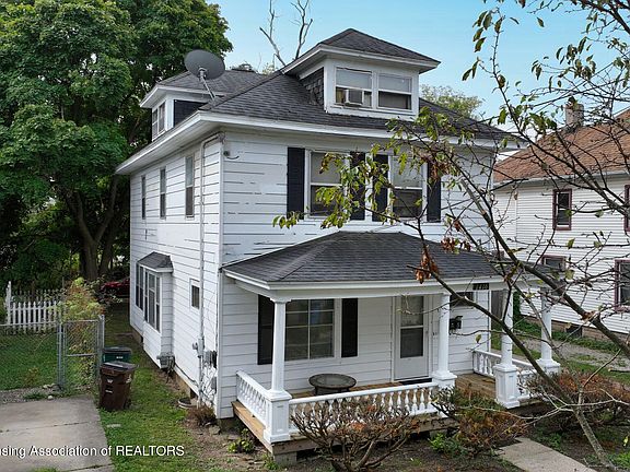 3rd image of 1416 Jerome St