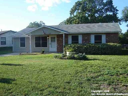 1st image of 2931 WOODCLIFFE DR