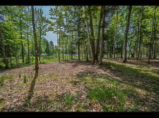 12 Kinderhook Trl, Eagle River, WI 54521