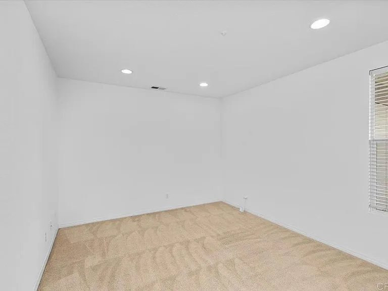 219 Pacific View Ln — Photo 11