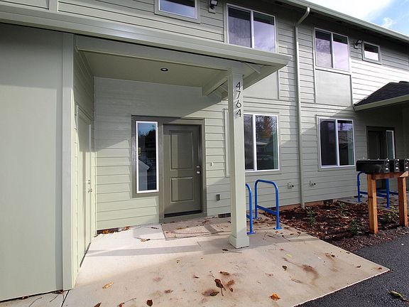 3rd image of 4762-4768 SE 52nd Ave #4764