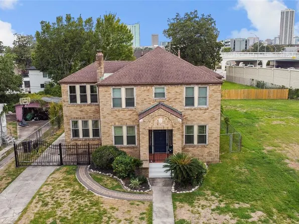 2214 Rosedale St Street, Houston, TX 77004