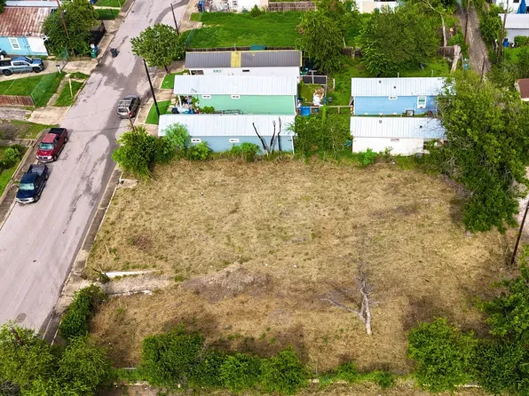 1720 W Salinas LOT 1, San Antonio, TX 78207