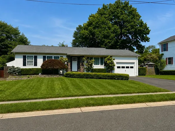 26 Villanova Drive, Jackson, NJ 08527