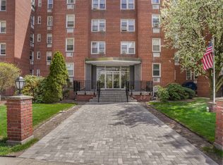 39 Glenbrook Rd #5Y, Stamford, CT 06901