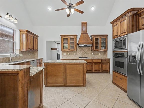 2nd image of 19316 Cade Ct