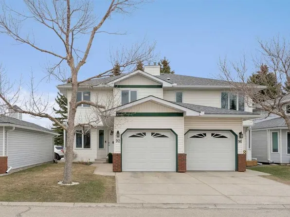 92 SW Scenic Gdns NW, Calgary, AB T3L 1Y6