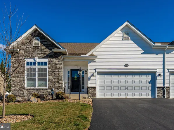 17989 Constitution Cir, Hagerstown, MD 21740