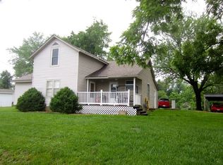 1409 Monroe St, Centertown, MO 65023