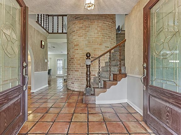 5th image of 6506 Fawnwood Dr