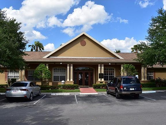 Business Center/Clubhouse