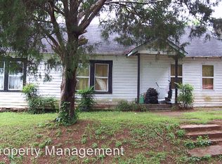 82 Stokes St, Grantville, GA 30220