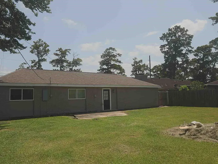 6703 Winfield Rd — Photo 19
