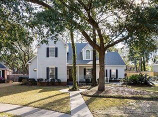 1121 Sutton Ct, Mobile, AL 36609