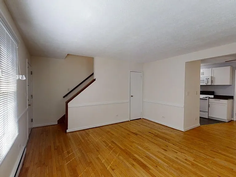 1107 River Ct — Photo 18
