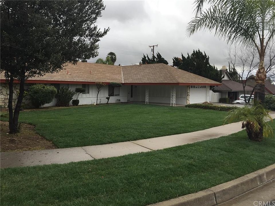 1st image of 2485 Vanda Ln