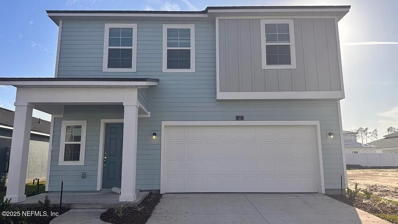 4 bed, 2.5 bath, 1975 sqft, $2,600 — Photo 1