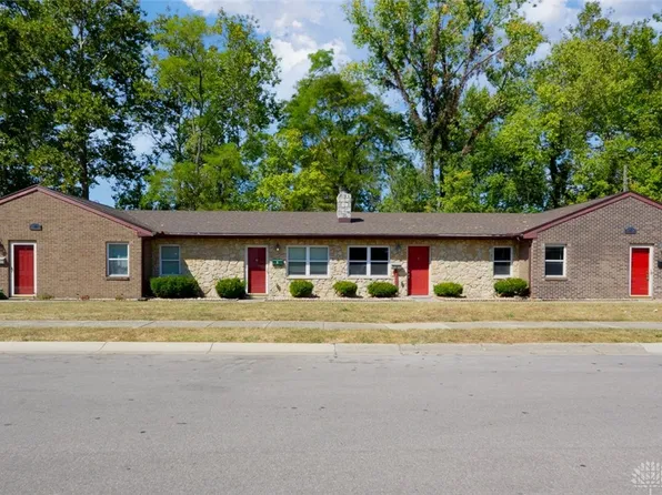 45 Edgebrooke Dr, Springboro, OH 45066