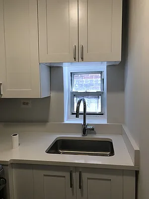 Rented by Sky Management | media 36