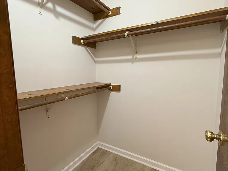 1112 Booth Ct SW — Photo 13