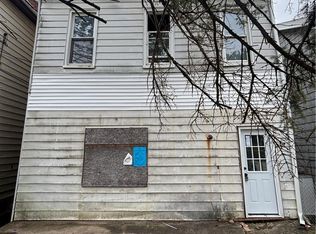 86 Lafferty Ave, Pittsburgh, PA 15210