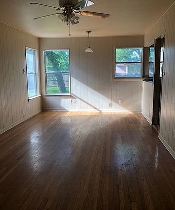 5th image of 103 Cresham Dr