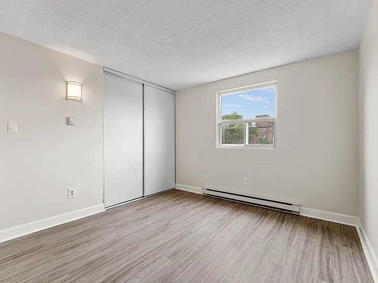 67 N Park St — Photo 24