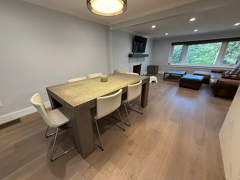 25 Berkshire Dr — Photo 8
