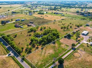 320 Sabine Creek Rd, Royse City, TX 75189