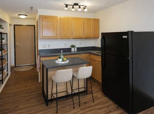 Glen Place Apartments, Duluth, MN 55806