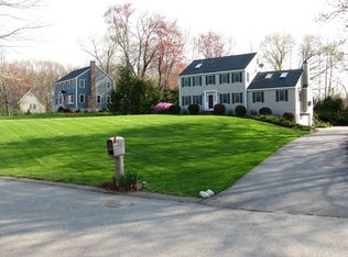 3 Brook Ln, Littleton, MA 01460