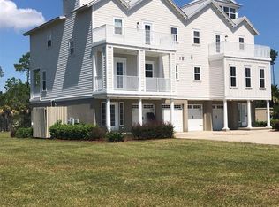 145 Riverfront Cir, Saint Marys, GA 31558
