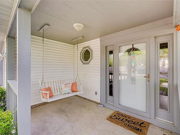 2nd image of 4704 Brighton Dr