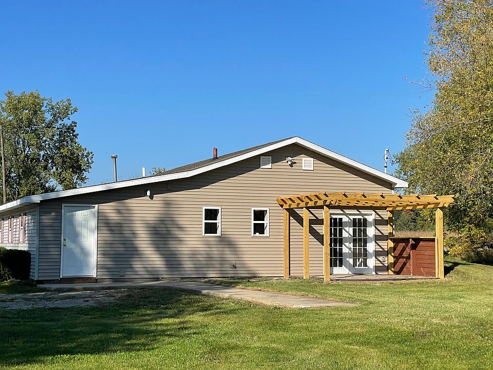 4018 Estey Rd, Rhodes, MI 48652 Zillow