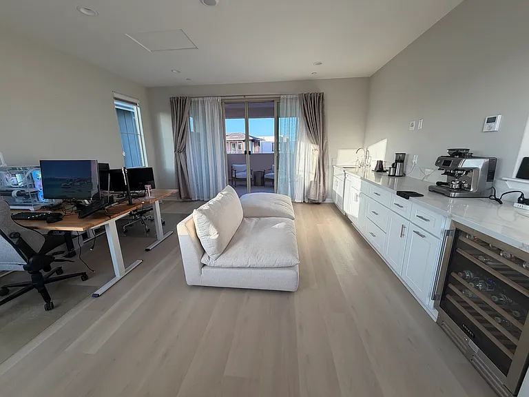 3rd Floor Office